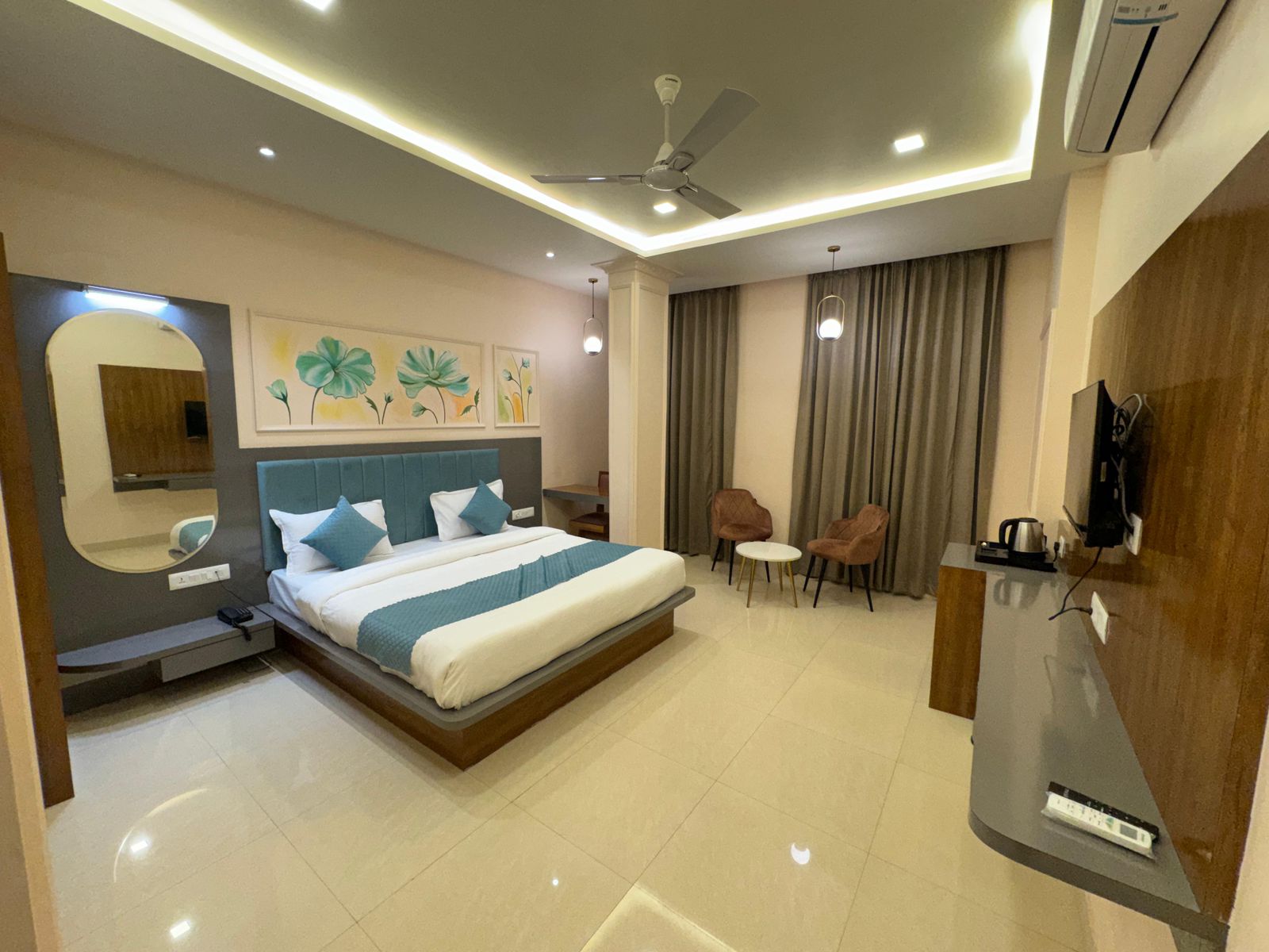 Luxury Room